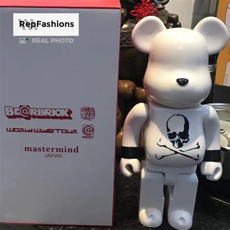 replica bearbrick